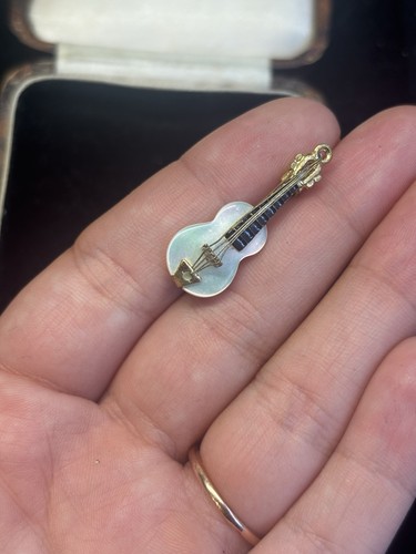 Vintage mother pearl guitar - pearl,